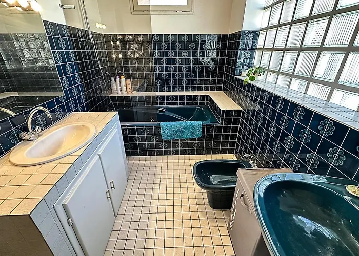 With Mountain View, Sleeps 8 Argeles-Gazost