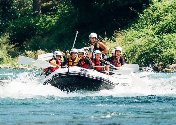 With Mountain View, Sleeps 8 Argeles-Gazost