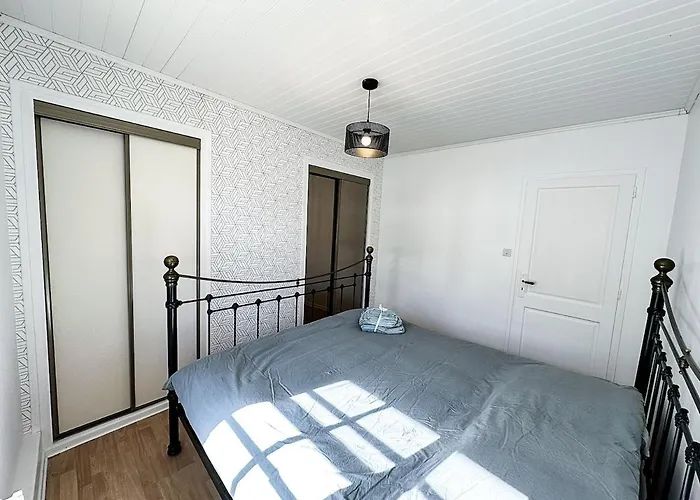 Apartment With Mountain View, Sleeps 8 Argeles-Gazost